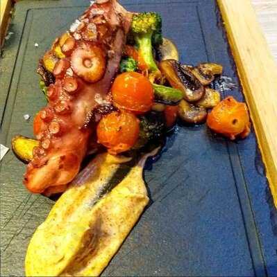 Masedy Restaurant & Lounge