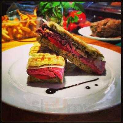 Peperoncino Snack Bar