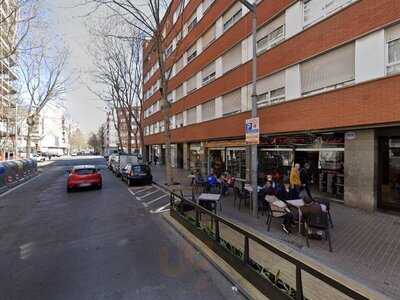 Rostisseria Y Xarcuteria Menjars