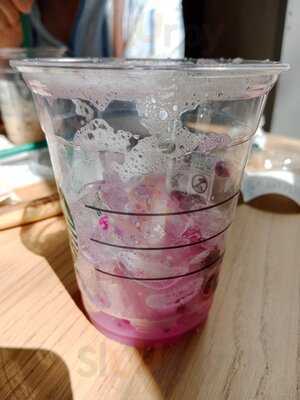 Starbucks La Maquinista