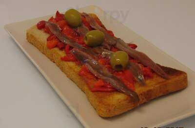 El Mos Cafeteria Gastrobar