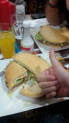 Restaurantes Gigantes Brutus Barcelona