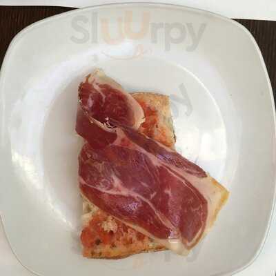 El Escándalo Moncho's Restaurante