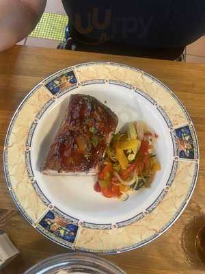 El Escándalo Moncho's Restaurante