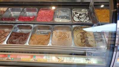 Amorino Barcelona Triangle