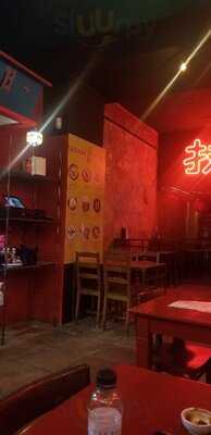 Lucky Road Street Food