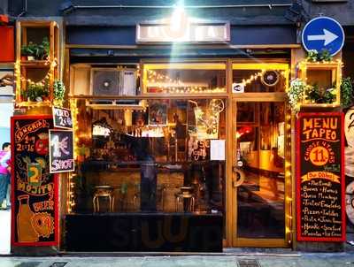 La Iglesia Bar & Gallery