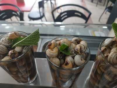 Cafetería Taperia La Blanca