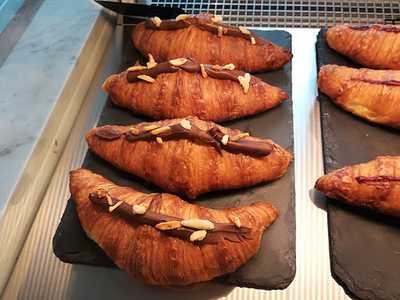 Issim By Sandra Palazon