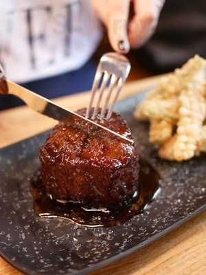 Gutai Asian Gastro Pub