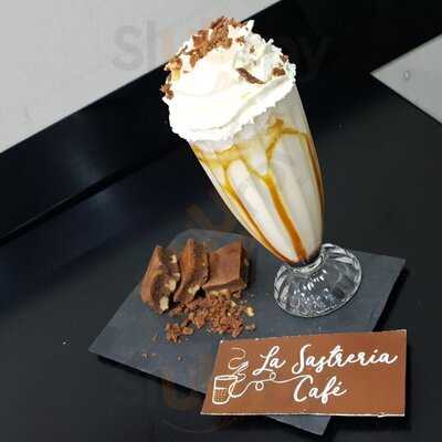 La Sastrería Café