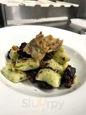 Bar Del Poliesportiu De La Marbella