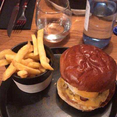 La Real Hamburguesería - Poblenou