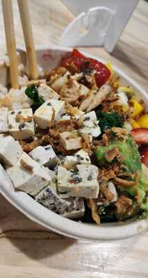 Hula Poke Food - Urquinaona