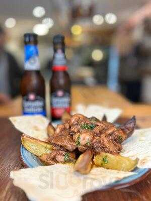 Can Sadià Restaurant