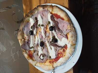 Confusione Pizza & Bar