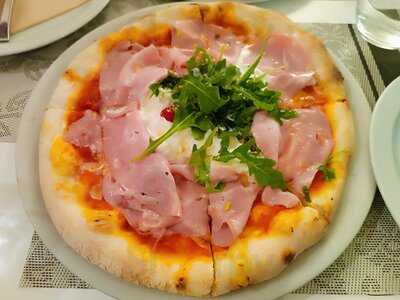 Confusione Pizza & Bar
