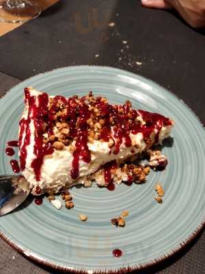 Trikuharri Bar Restaurant