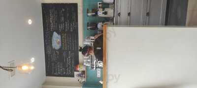 La Desayuneria De Floren