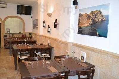 Sa Roqueta Wine & Food