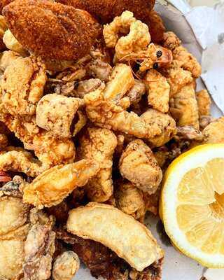 Freiduría La Zapola