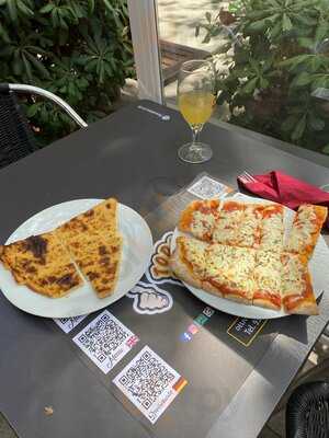 Parrillada Pizzeria Todo Bien