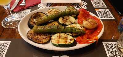 Parrillada Pizzeria Todo Bien