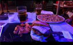 Tropi Q Food And Cocktails