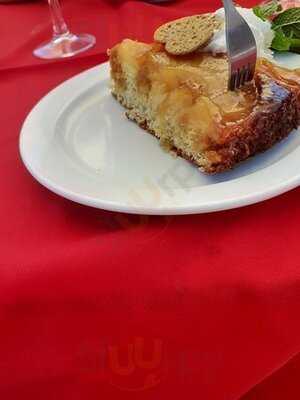 Meson De Loic Y Cathy