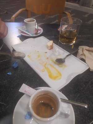 Carmen Gastro Bar Gin Club