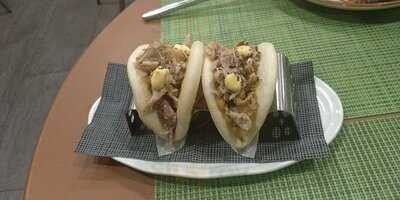 Charlotte Gastrobar & Cocktails