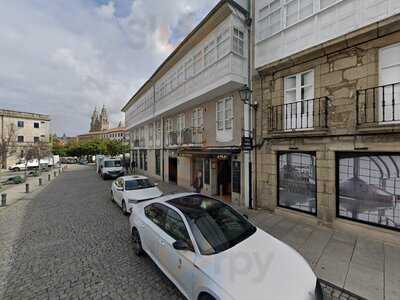 Taperia Vinoteca La Jefatura