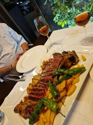 Mesón Hermanos Carrasco