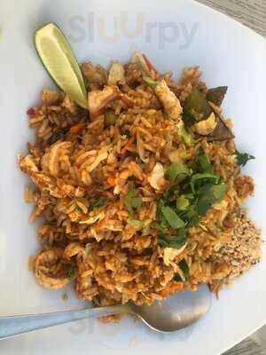 Niu Cafe Puerto Colon Thai Restaurant