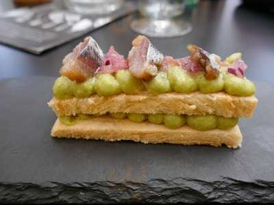 Los Caprichos De Meneses