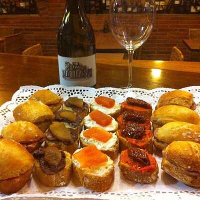 El Cóm Food & Wine Bar