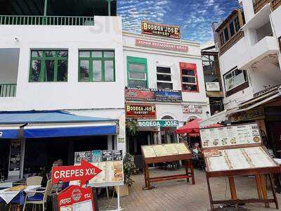 Bodega Jose Carvery & International Food Charcoal Grill