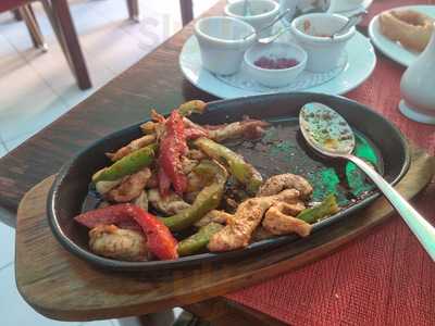 Bodega Jose Carvery & International Food Charcoal Grill