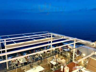 Sebastyan's Atlantico Lounge