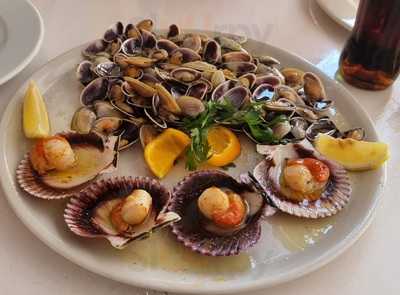 La Llotja Marisqueria