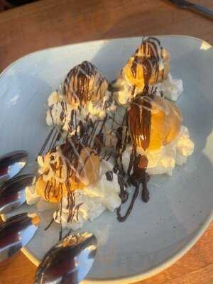 Divina Italia El Charco