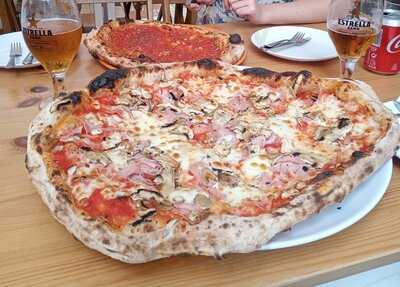 Mano A Mano Cartagena - Pizzería Y Empanadillería