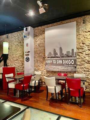 Soca Restaurant & Bar