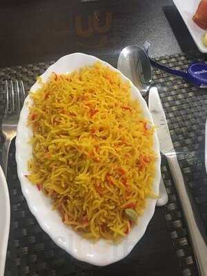 Bombay Tandoori Restaurante Hindú