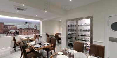 Bouquet Taperia Restaurante