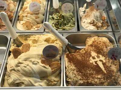 Heladeria Puerta Real