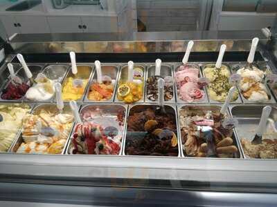 Heladeria Puerta Real