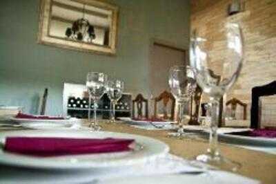 Con Acento Parrilla Resto Bar