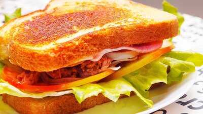 Hamburguesería Café Bar Km 0