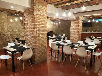 Bar Restaurante Metro Zamora